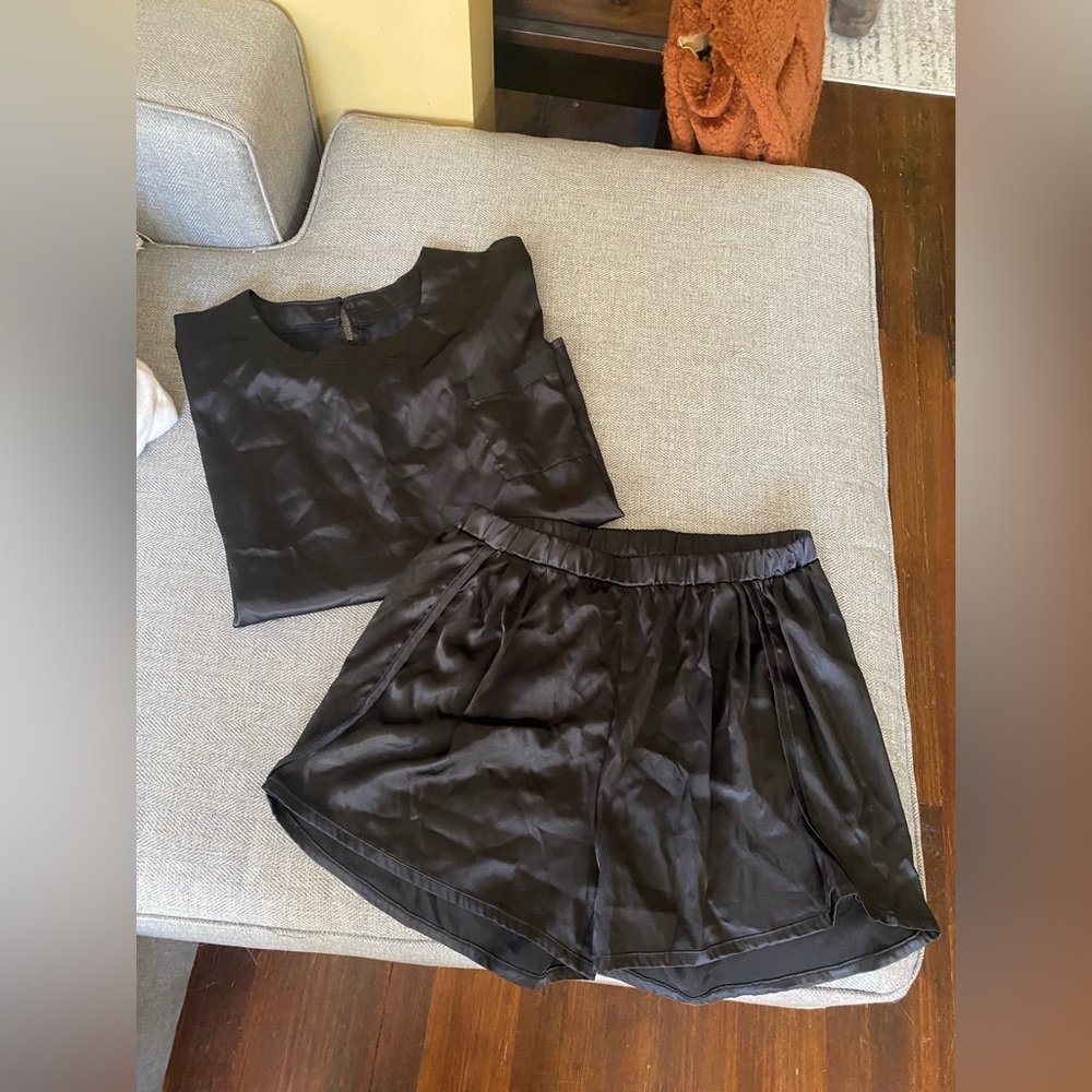 Lyaner silky pajama set